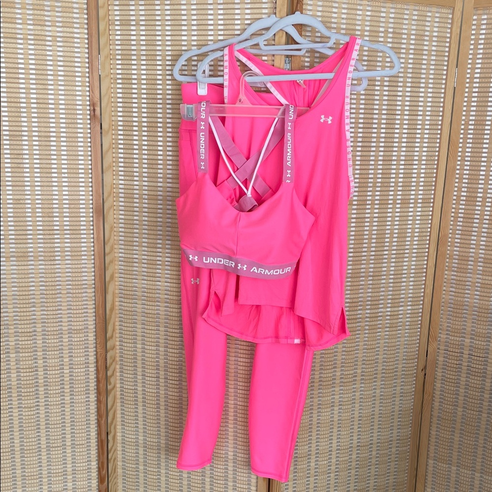 Under Armour Women's Bright Pink Heat Gear Tank Top - Picture 11 of 12